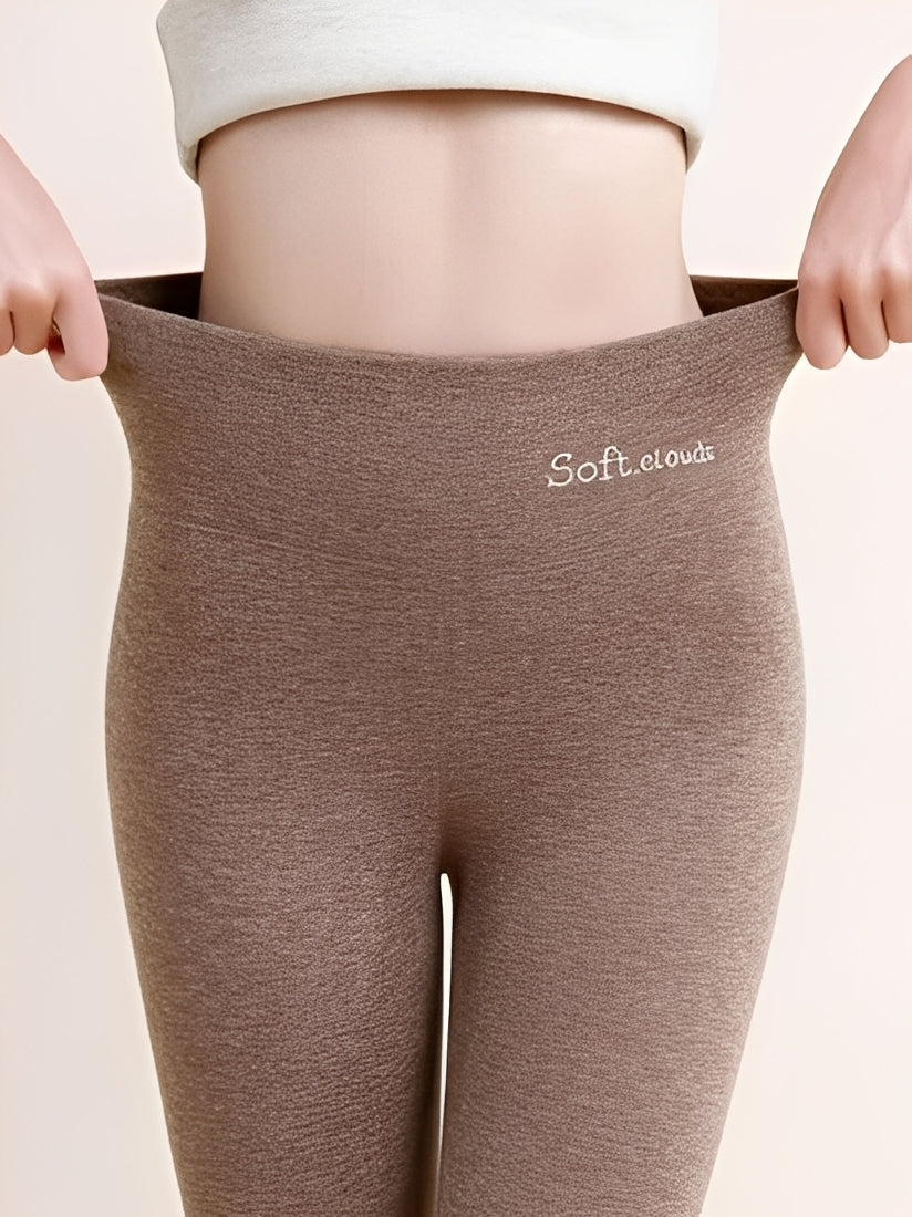 Kristeen - Eng anliegende Damenhose mit weichem Innenmaterial