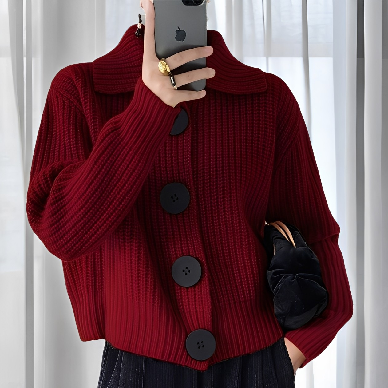 Alannah - Modische Damenjacke mit großen Knöpfen
