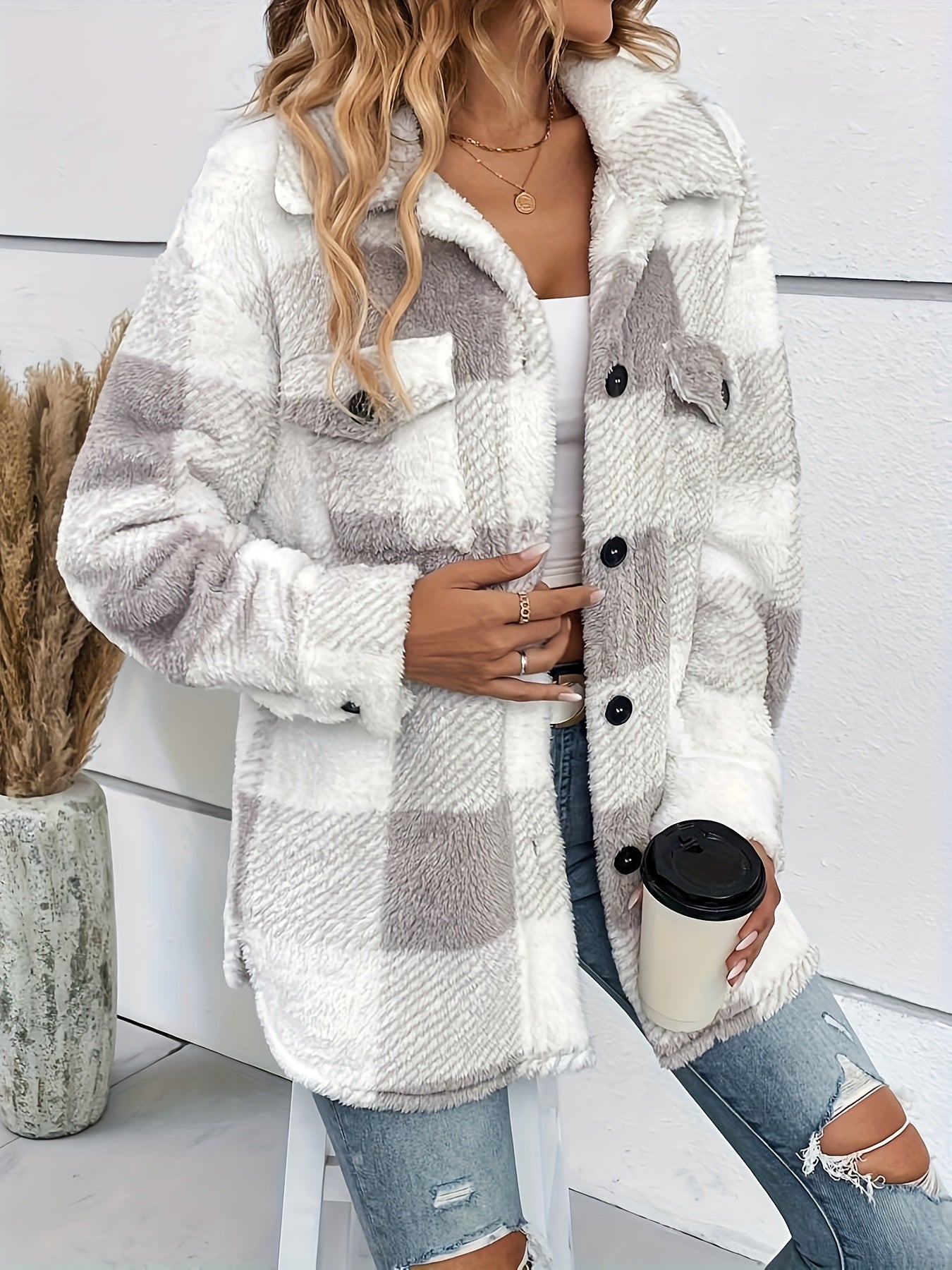 Julie - Warme Frauen-Fleecejacke mit Karomuster