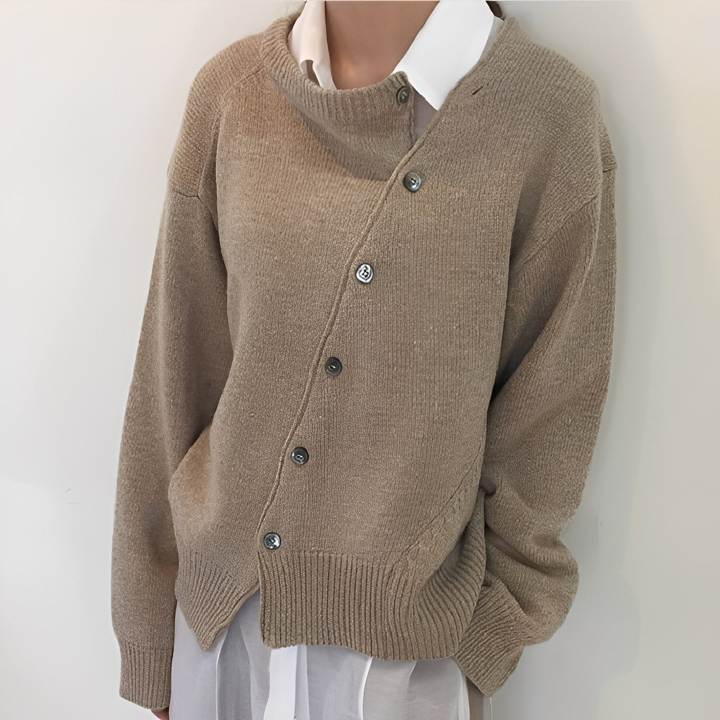 Arianna - Weit geschnittene Damen-Kaschmirjacke mit Knöpfen