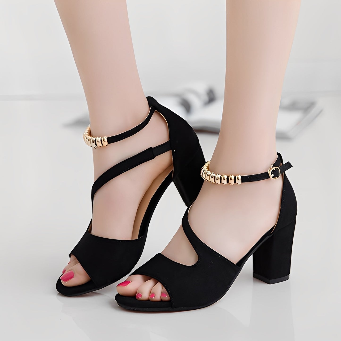 Angelica - Modische Frauensandalen