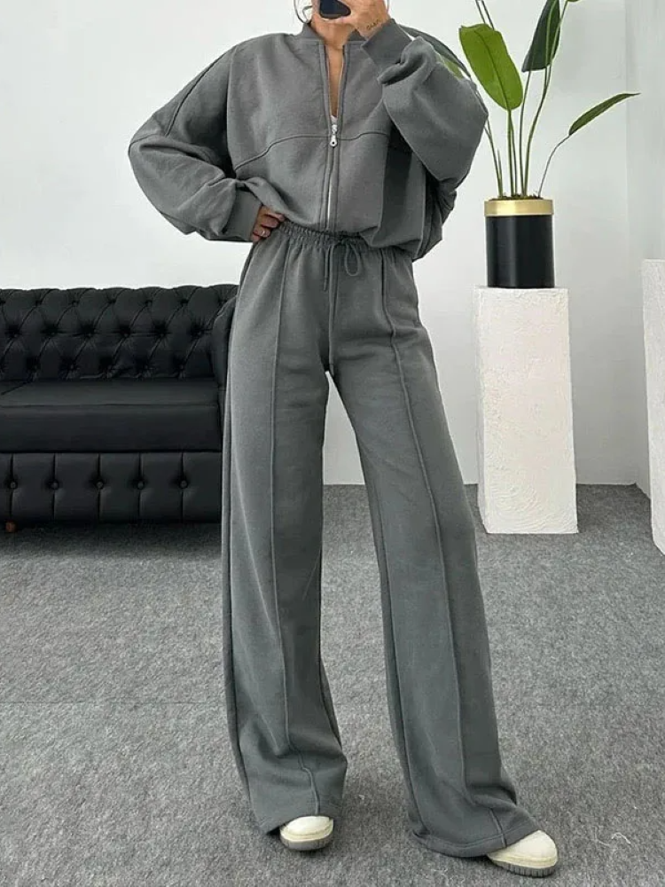 Elora – Oversize Damen Ensemble