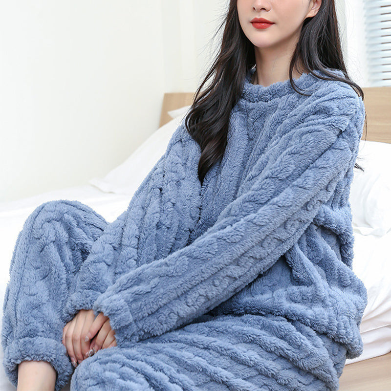 Kathryn - Komfortabler, gemütlicher Fleece-Schlafanzug für Damen
