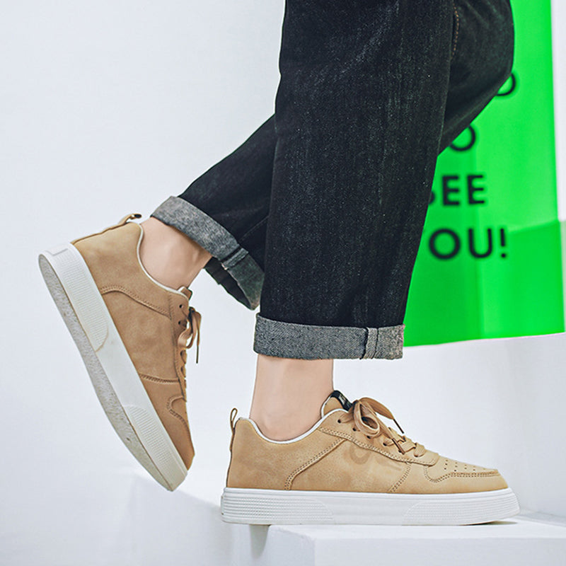 Romilly - Bequeme flache Herrensneaker