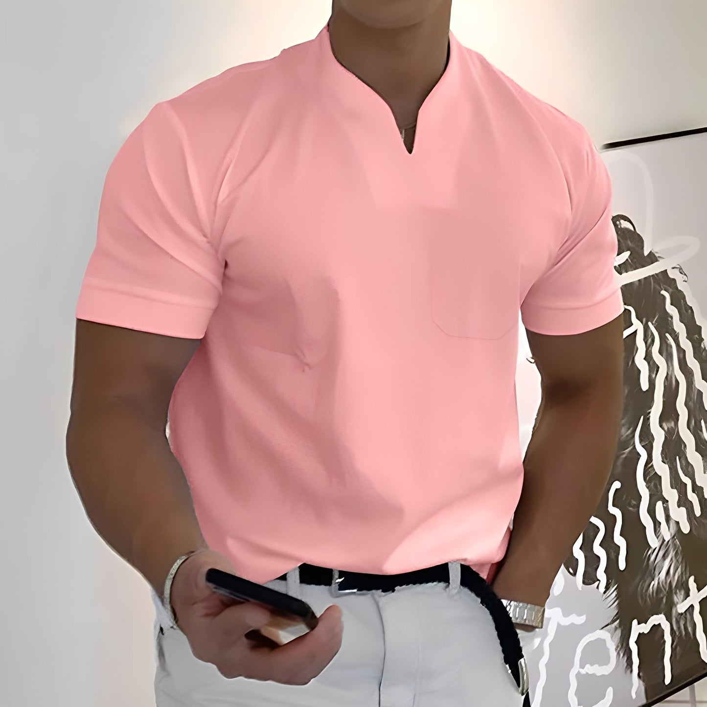 Davin - Eng sitzendes Männer-Shirt mit V-Ausschnitt