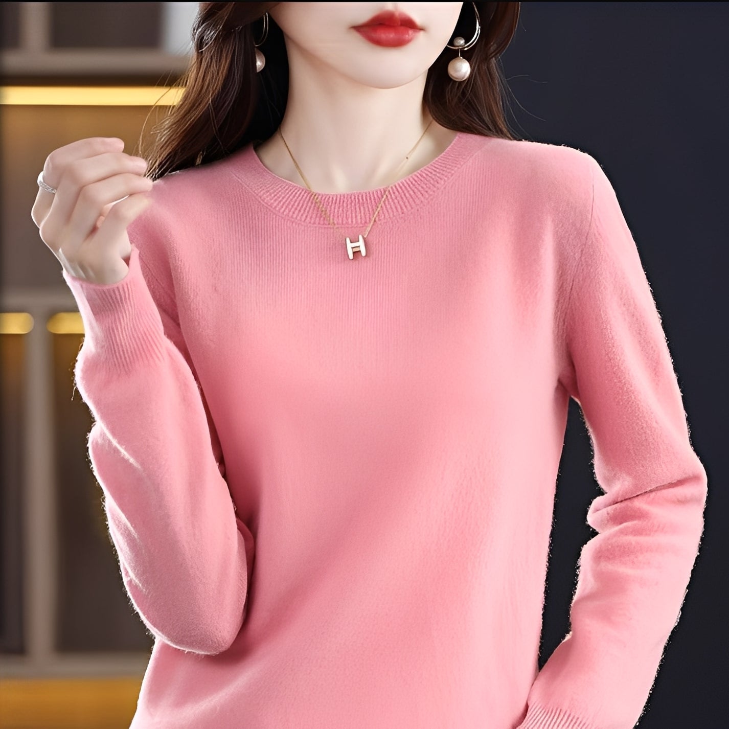 Julia - Modisch, eng geschnittener Frauenpullover aus Wolle