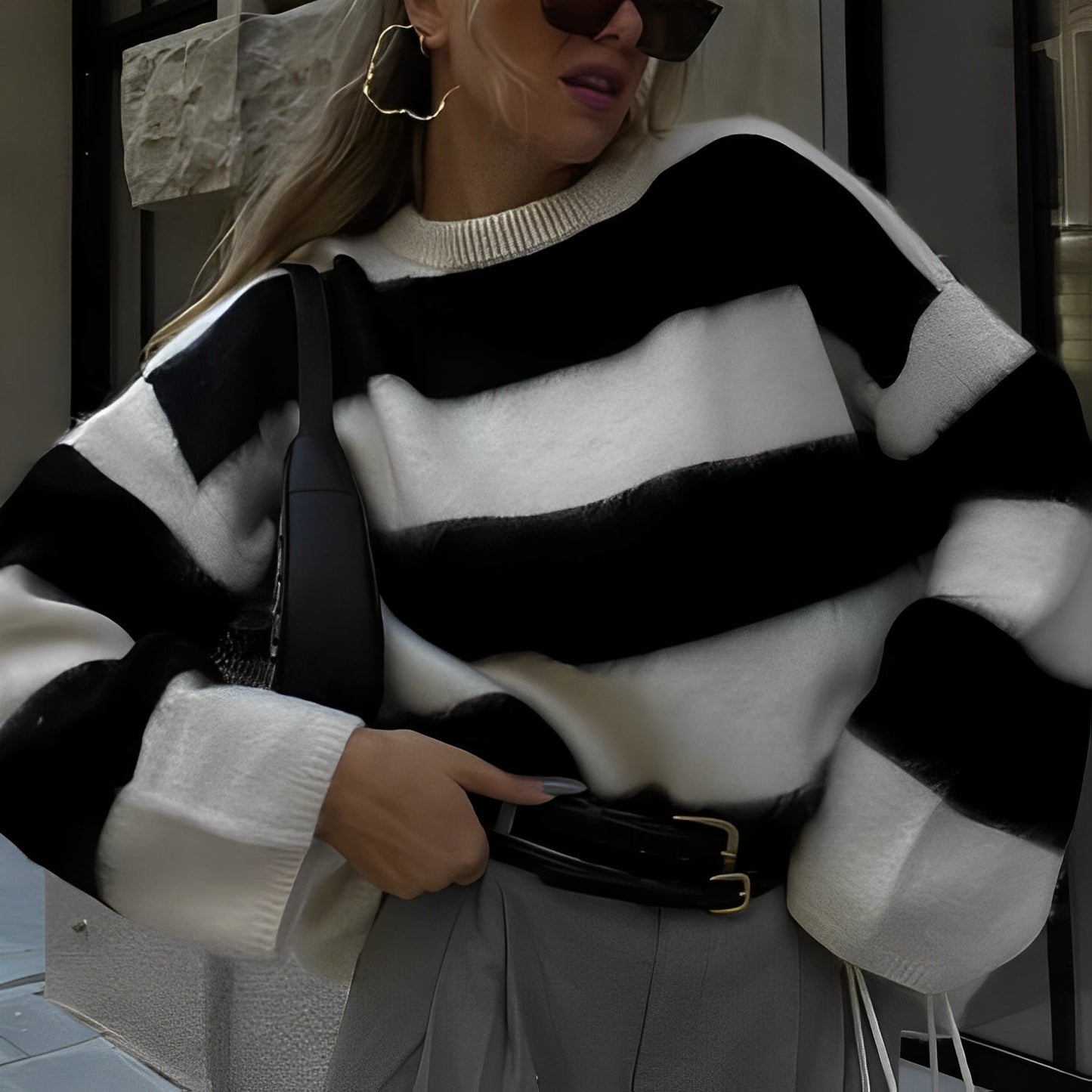 Shanelle - Klassischer Damenpullover mit rundem Kragen