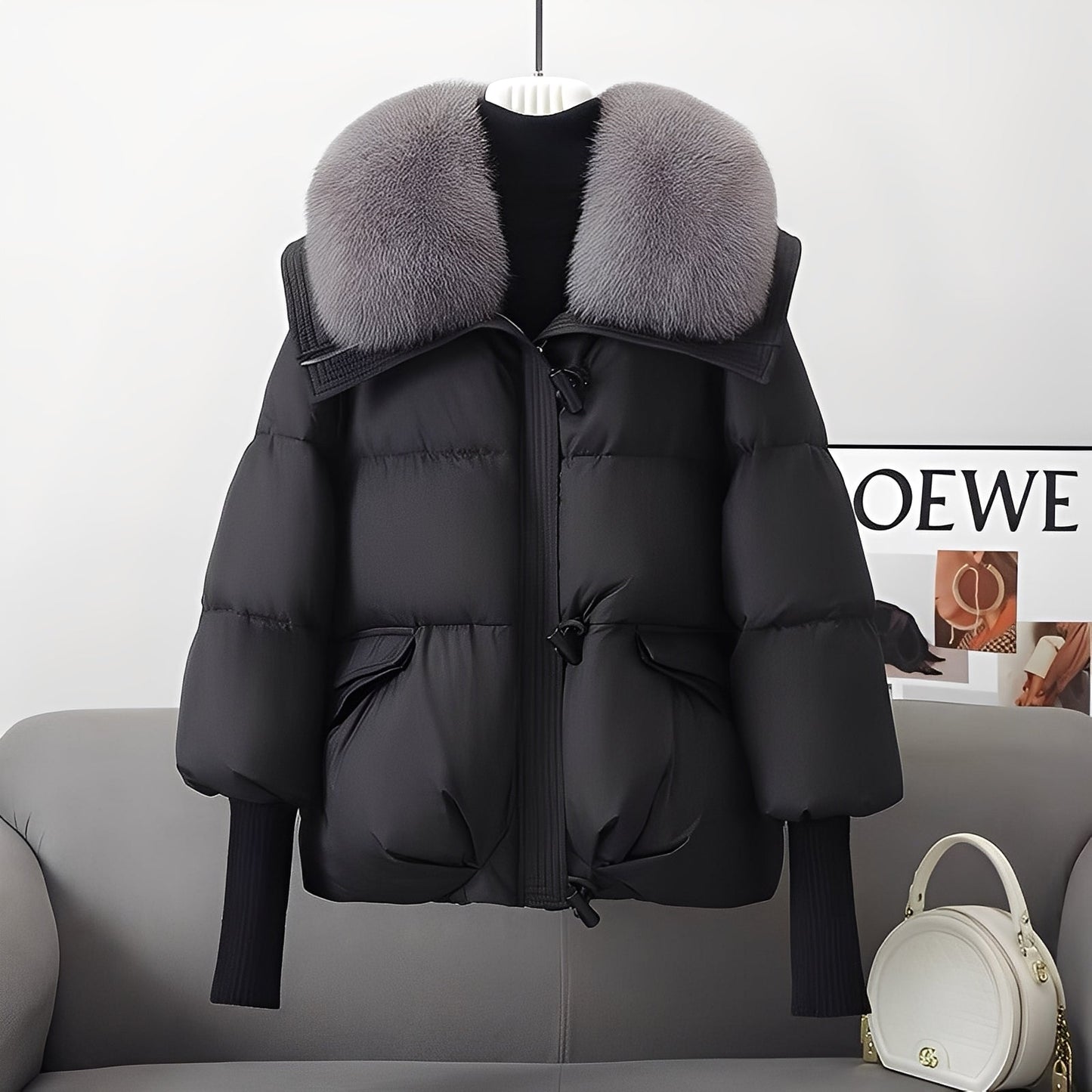 Victoria - trendige Windjacke mit Daunen und Pelzkragen für Frauen