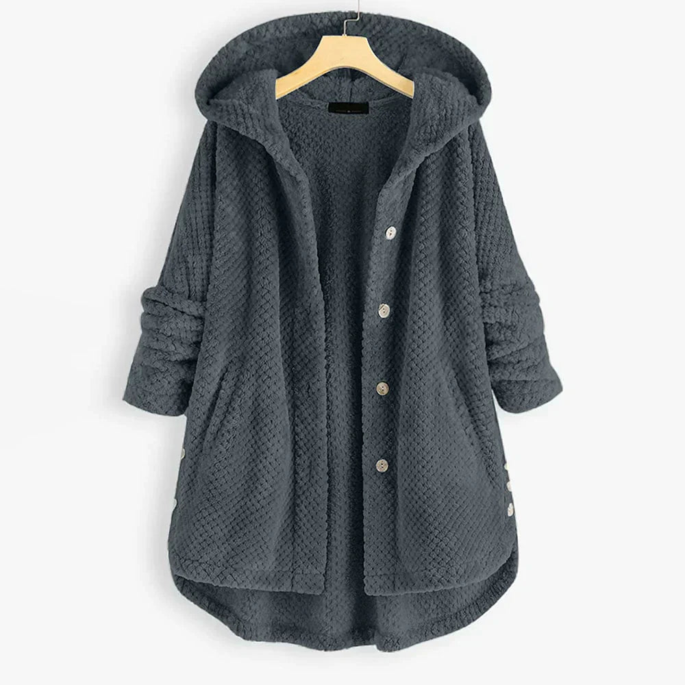 Daisy - Stylische Kapuzenjacke mit Kuschelfaktor und Knöpfen