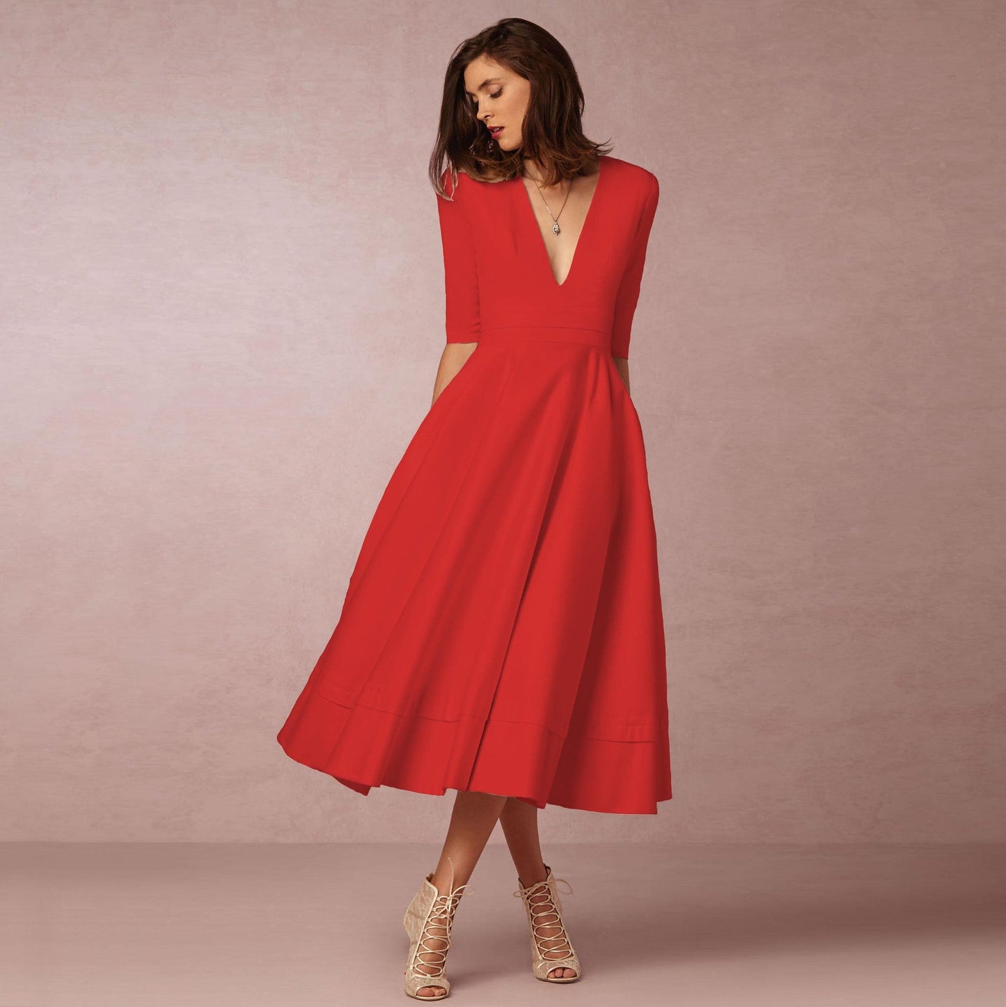 Sharise - Luftiges Damenkleid mit V-Ausschnitt