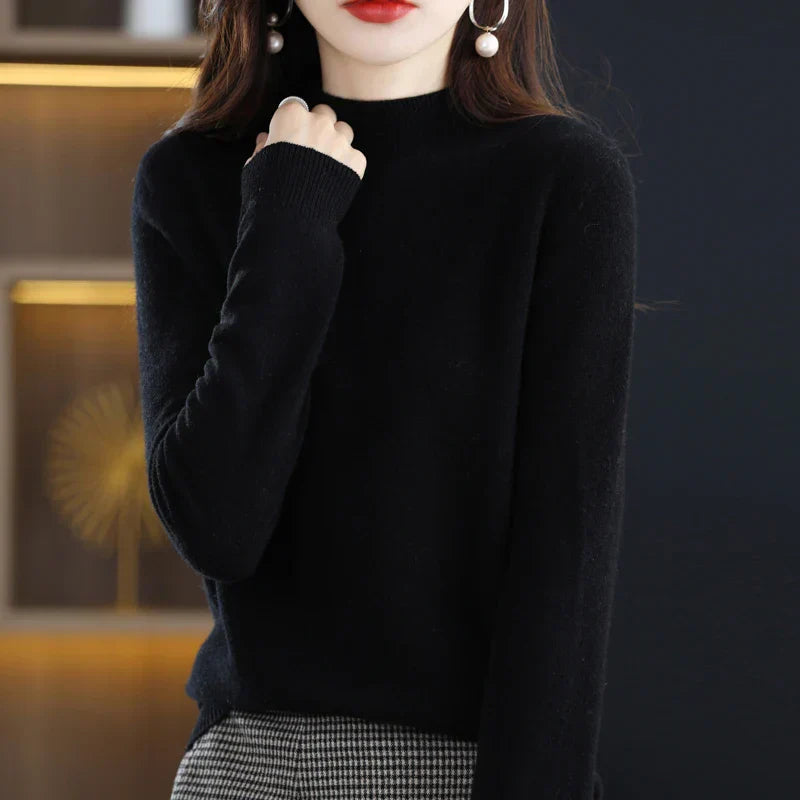 Carlotta – Stylischer Pullover mit Zopf-Muster