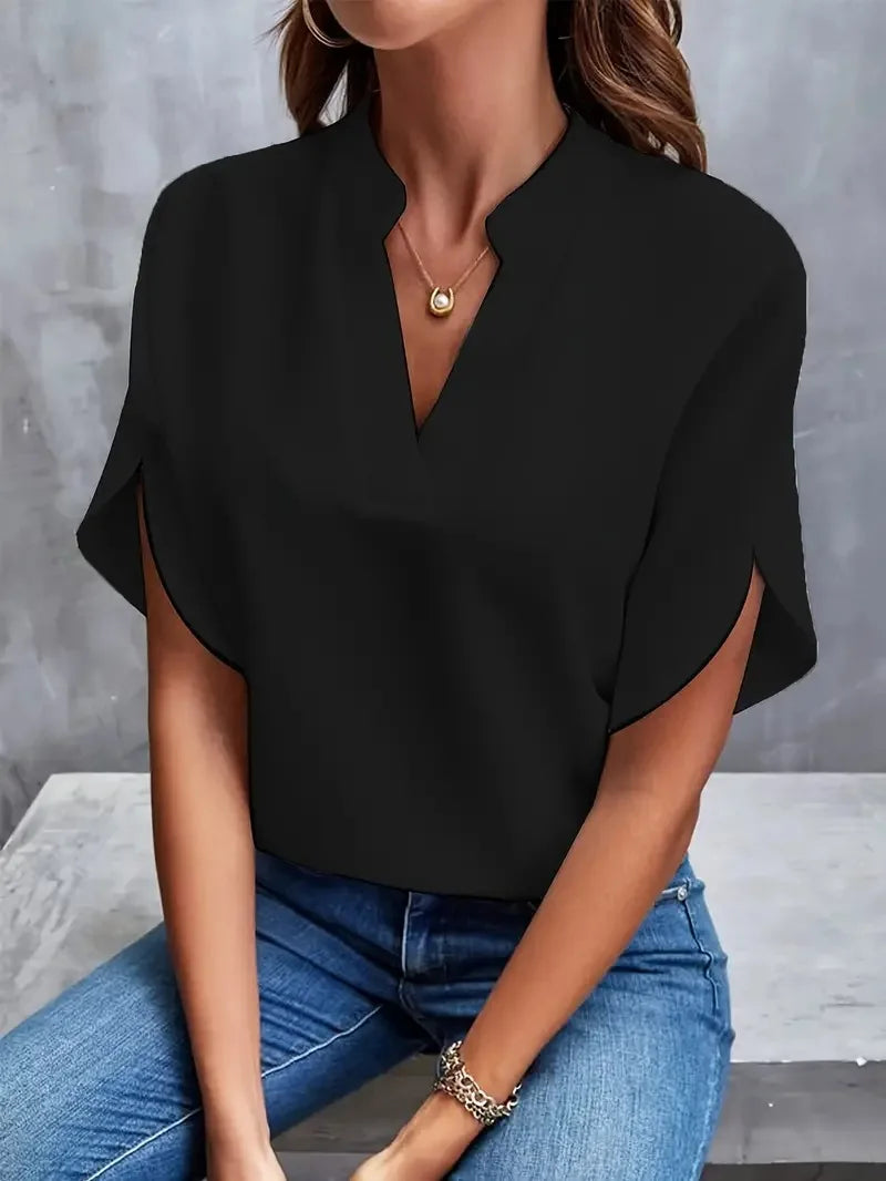 Isalie – Elegante V-Ausschnitt Bluse mit fließendem Stoff