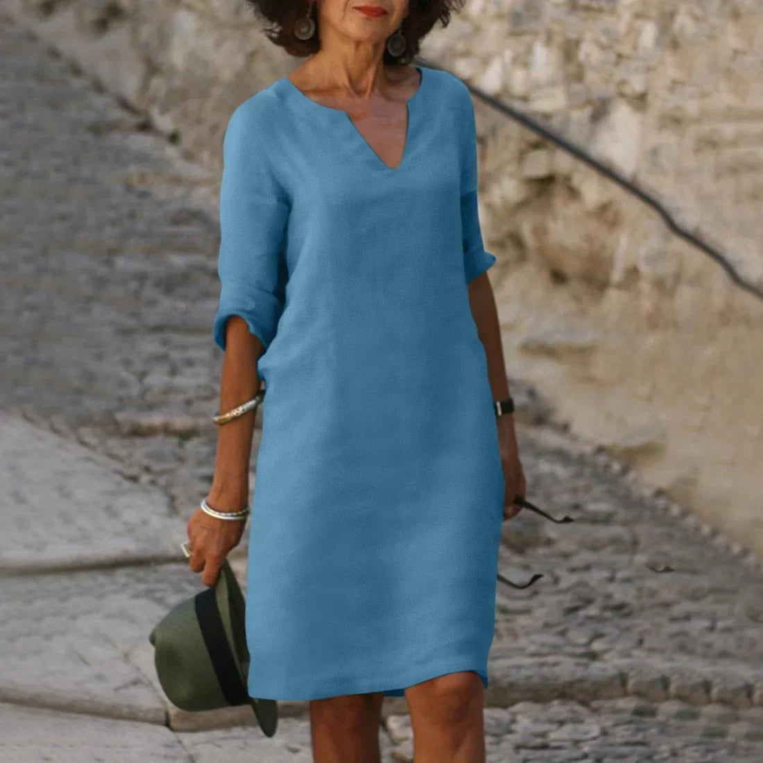 Lina – Damenkleid mit V-Ausschnitt und 3/4-Ärmeln