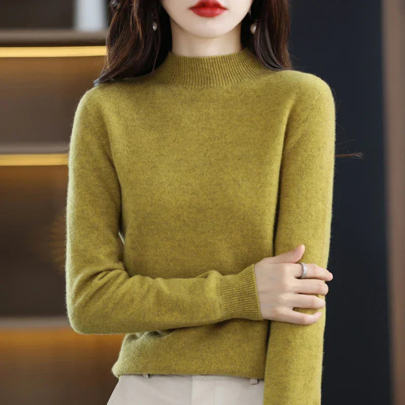 Carlotta – Stylischer Pullover mit Zopf-Muster