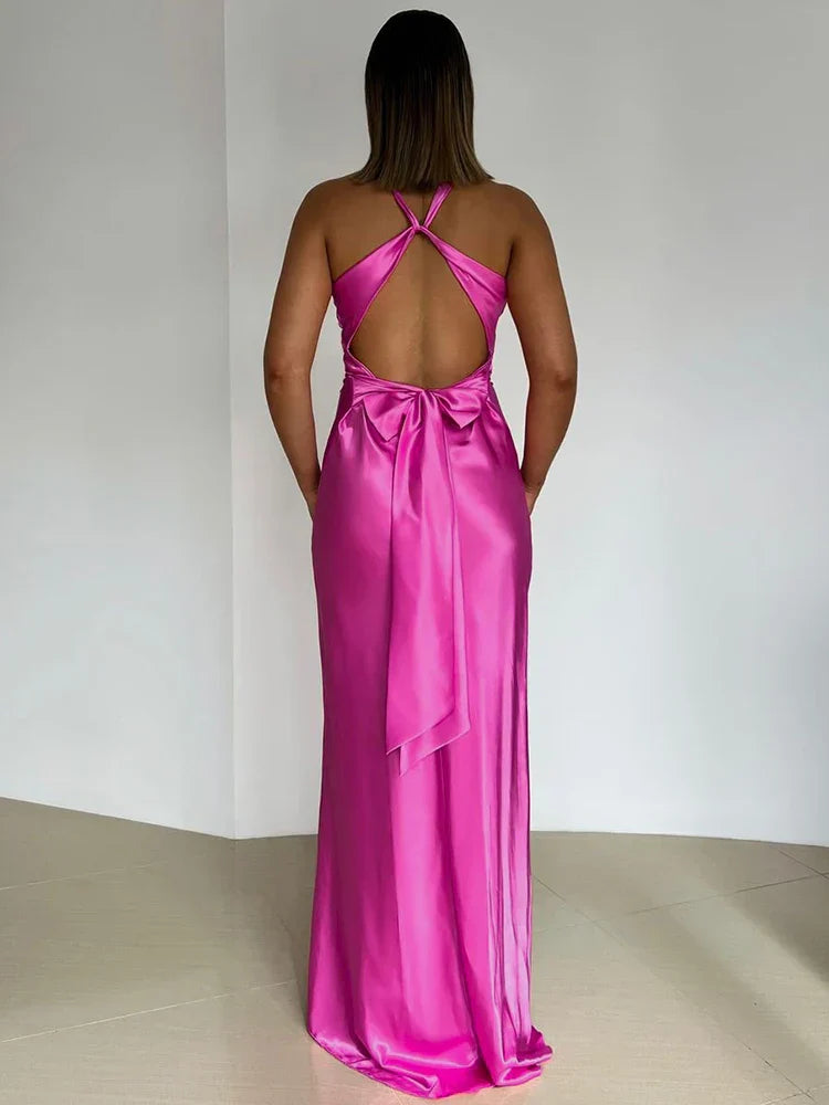 Marlene – Satin-Abendkleid mit Nackenträger