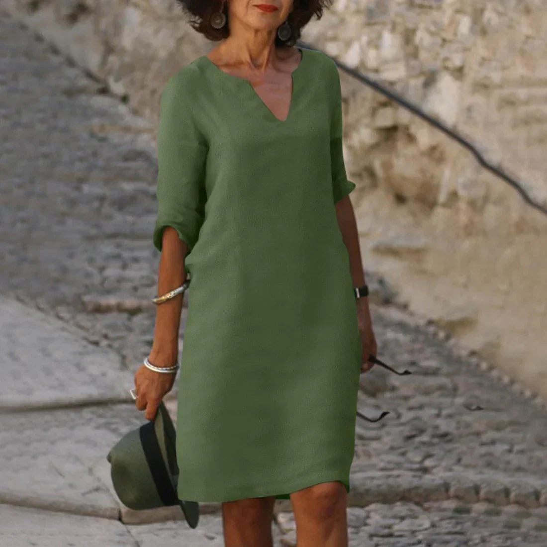 Lina – Damenkleid mit V-Ausschnitt und 3/4-Ärmeln