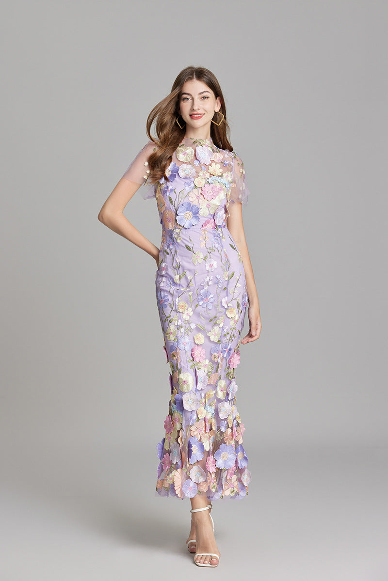 Elina – Besticktes ärmelloses langes Kleid