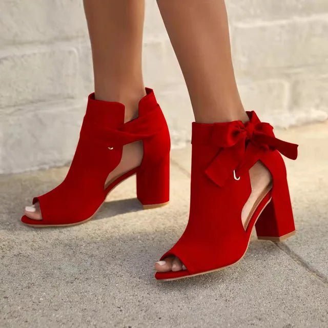 Celestine – Schicke orthopädische Sandalen mit Absatz und Schleife
