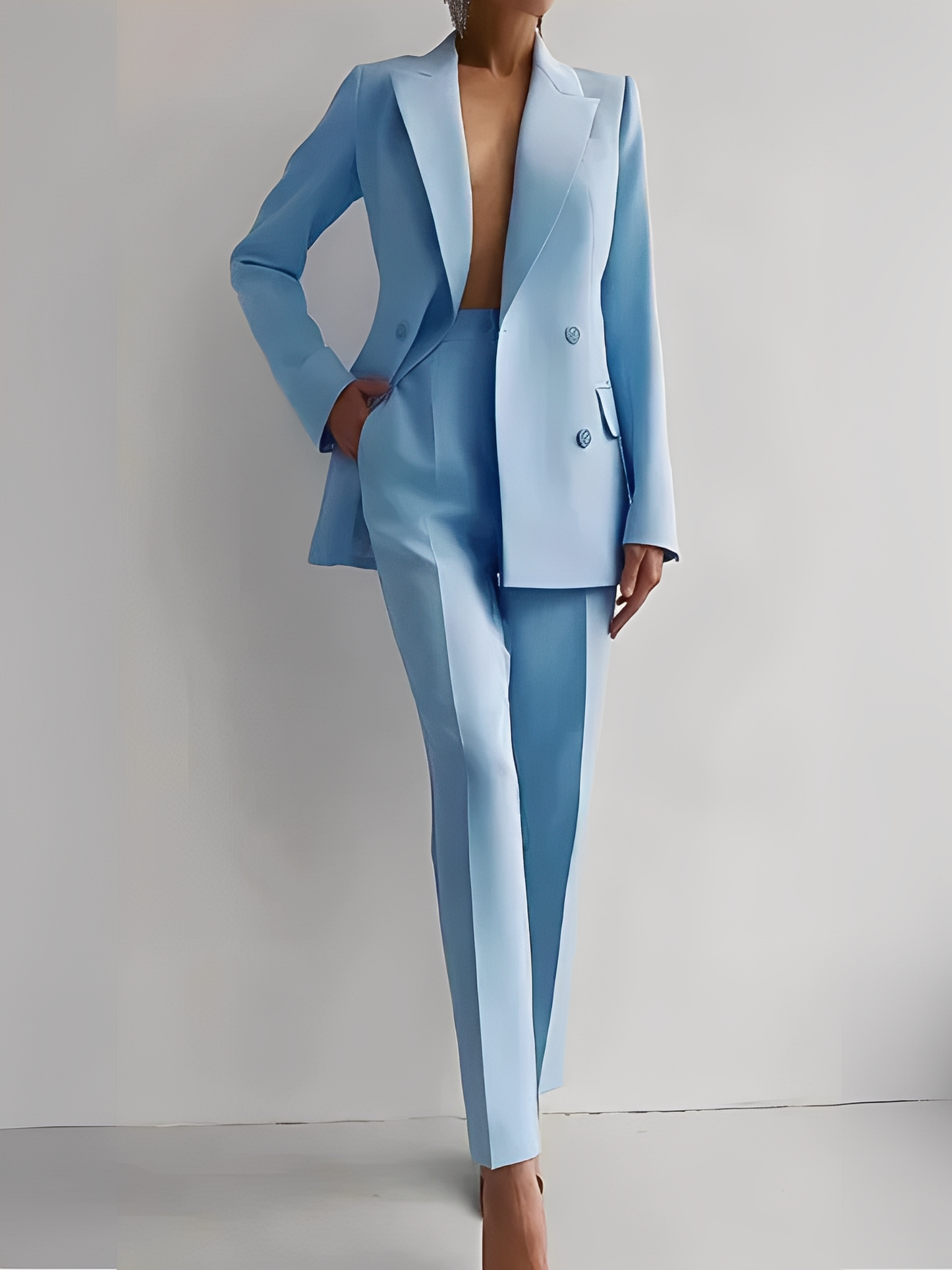 Nydia - Modisches Set für Damen mit schmalem Blazer und Hose