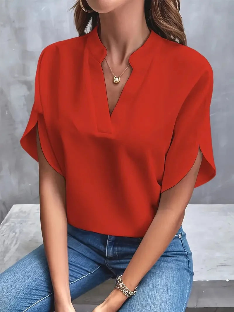 Isalie – Elegante V-Ausschnitt Bluse mit fließendem Stoff