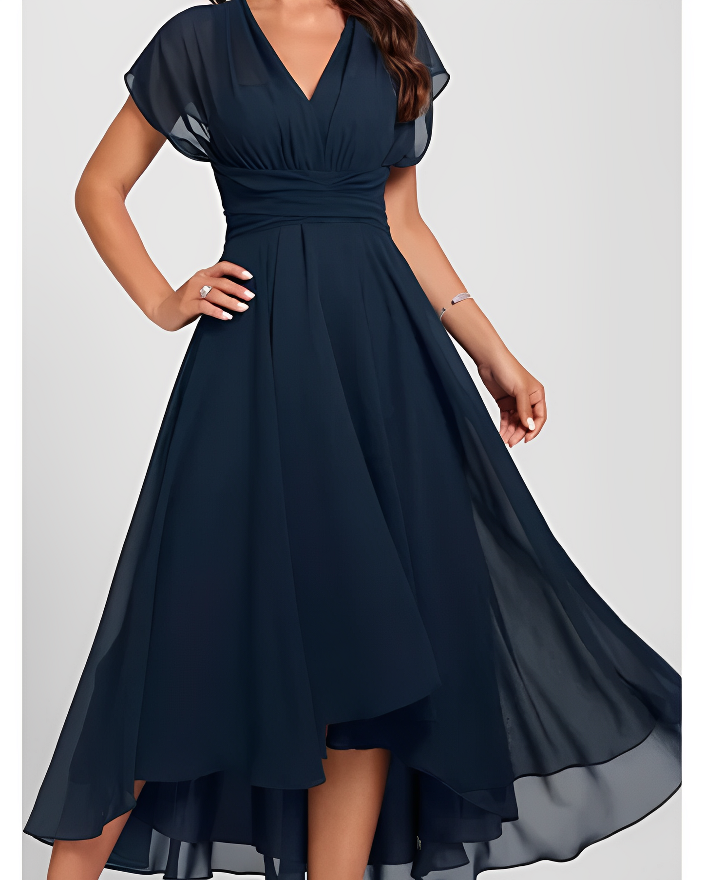 Elisa – Schickes Midikleid mit V-Ausschnitt