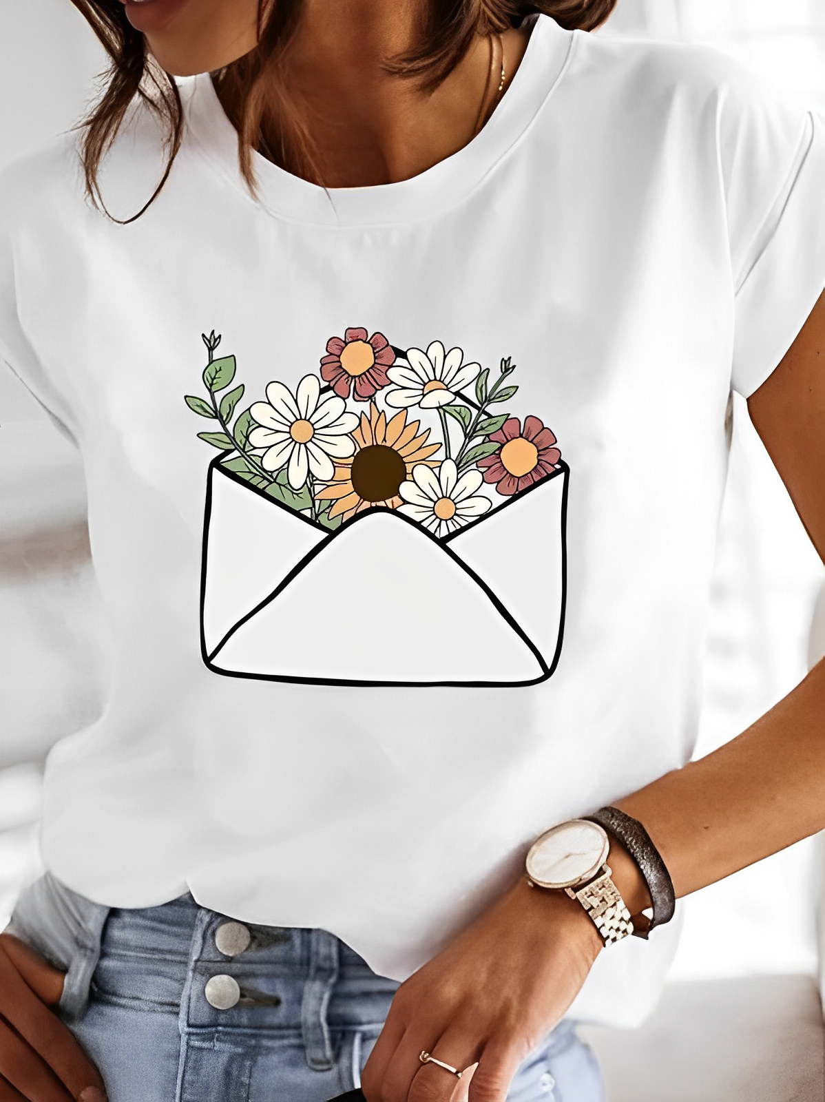 Nora – Weißes Sommer-T-Shirt