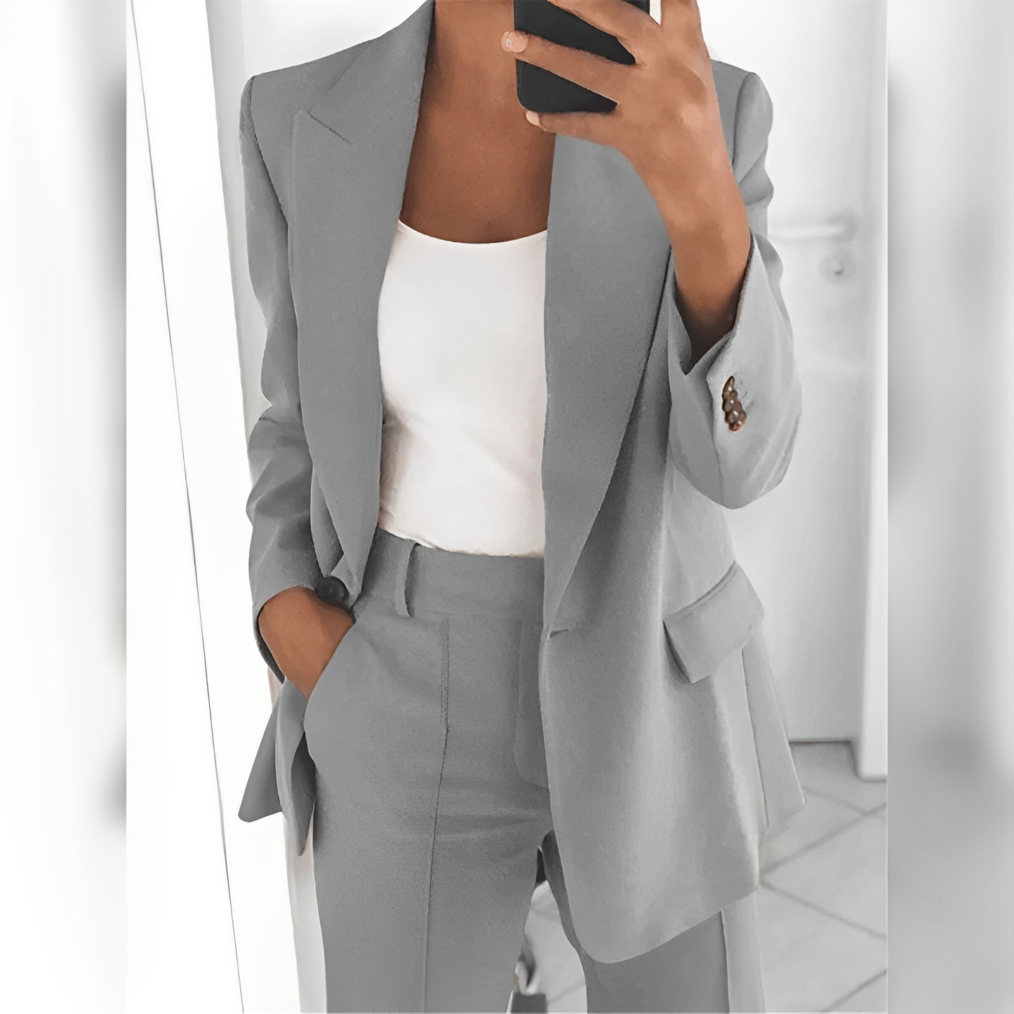 Isabeau – Eleganter Damenanzug