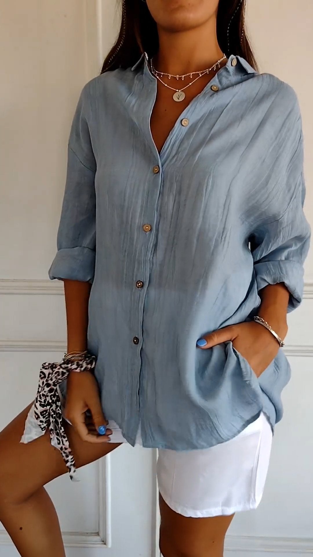 Sofie – Sommerbluse für Damen mit Knöpfen
