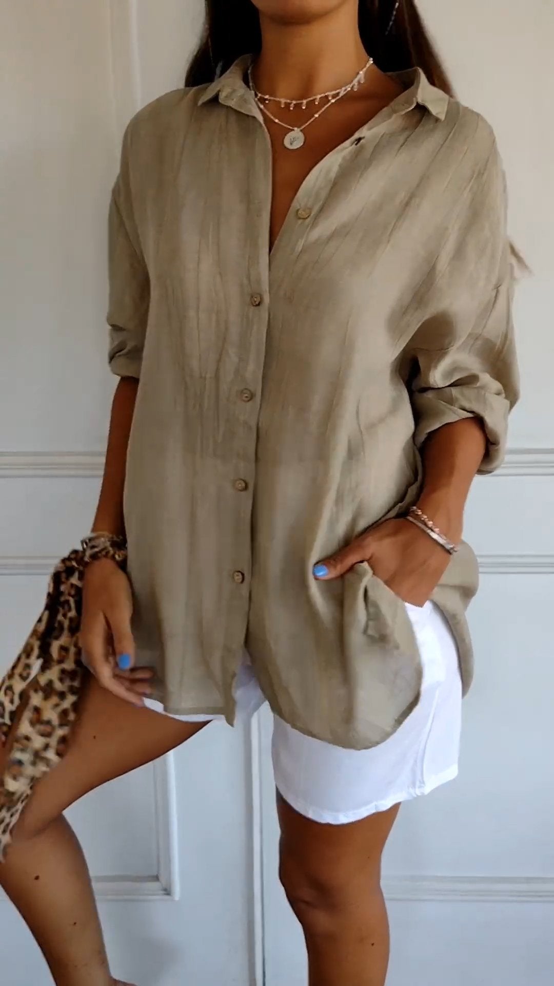 Sofie – Sommerbluse für Damen mit Knöpfen