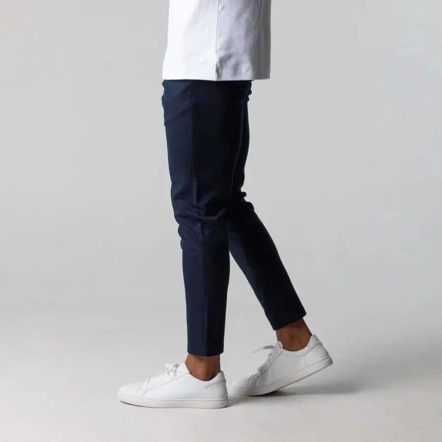 Bjorn – Schmal geschnittene Chinohose