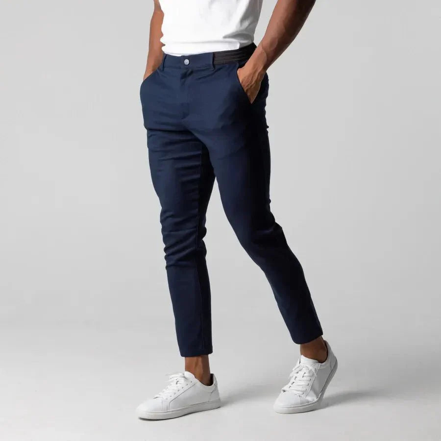 Bjorn – Schmal geschnittene Chinohose
