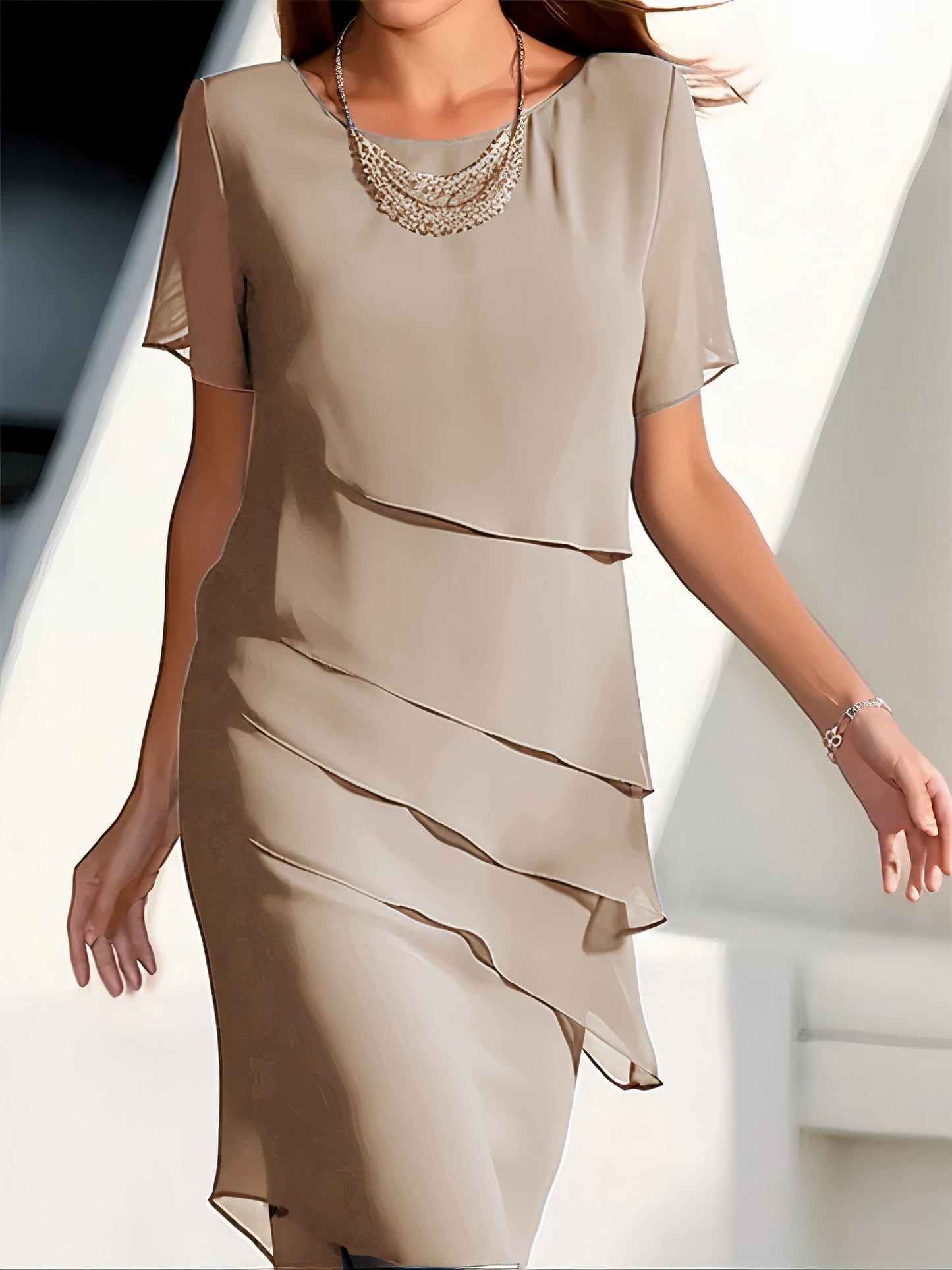 Daria – Schicht-Chiffonkleid