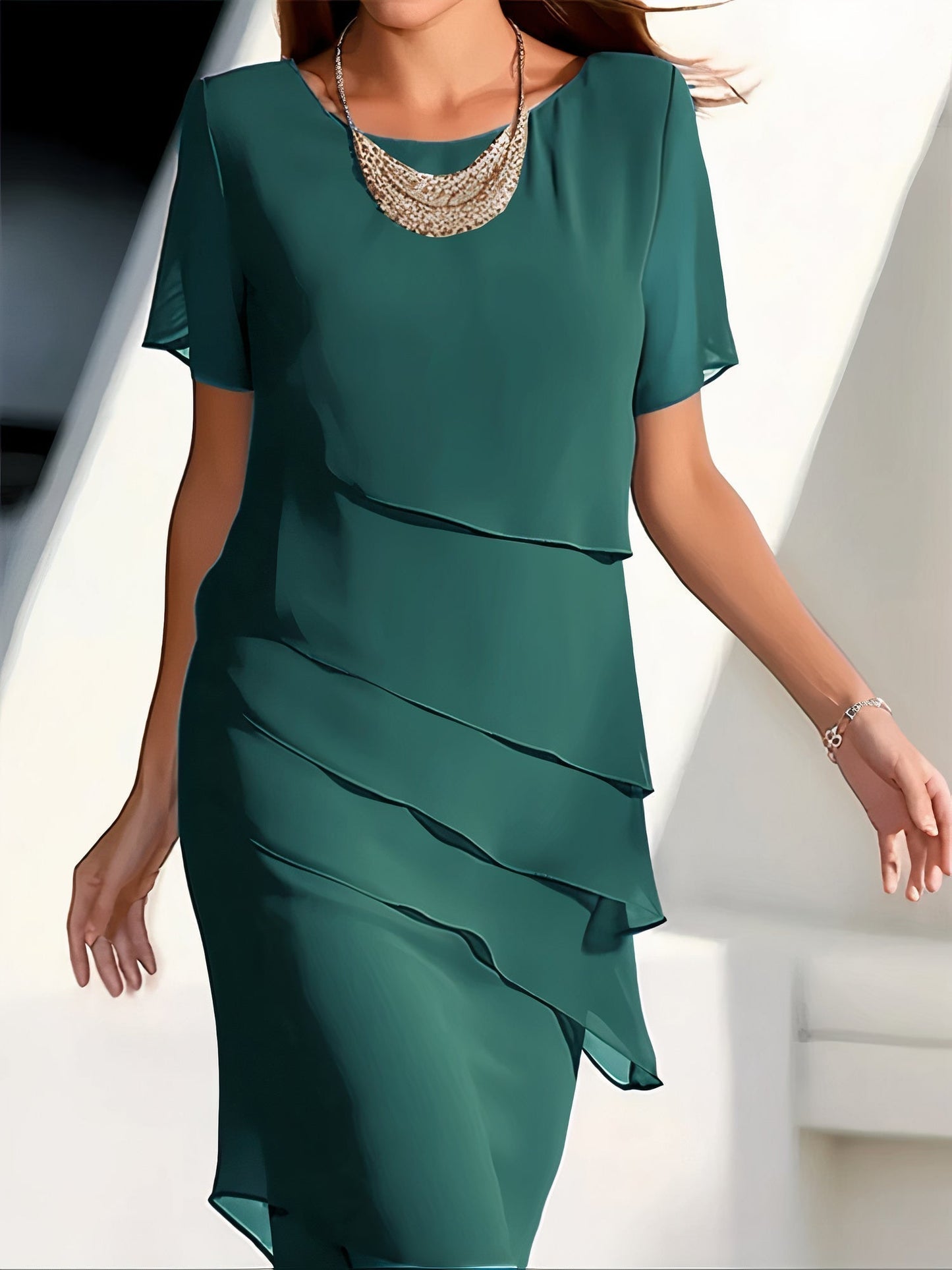 Daria – Schicht-Chiffonkleid