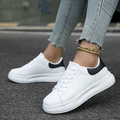 Techno - Damen Sneaker aus weißem Leder, Einfacher Look
