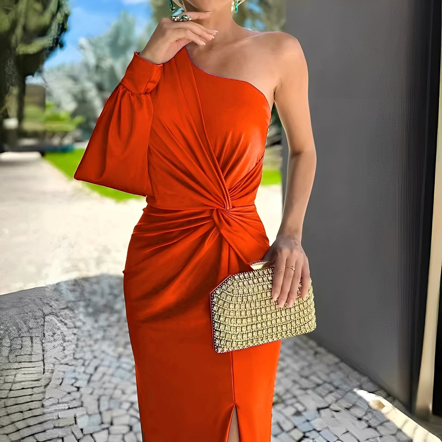 Pauline - Schickes Damenkleid mit ungleichmäßiger Drapierung