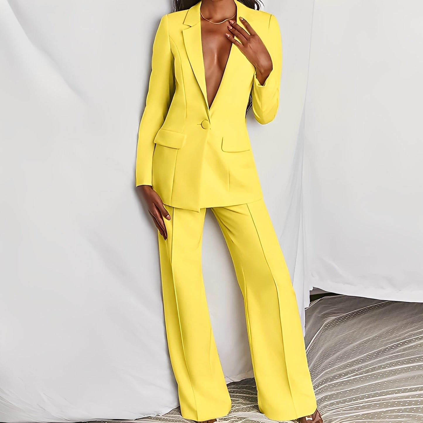 Darcey - Weites, modernes Damenkostümset mit Blazer und Hose