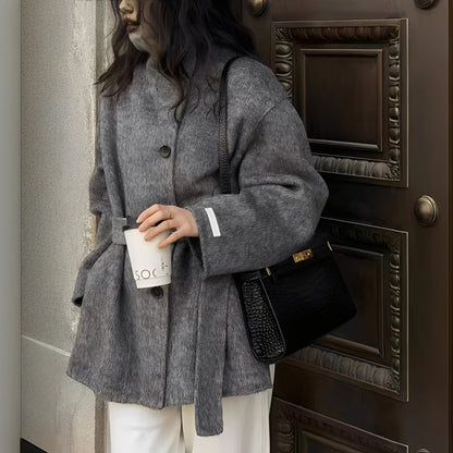 Claudia - Weit geschnittene doppelte Damen-Wolljacke