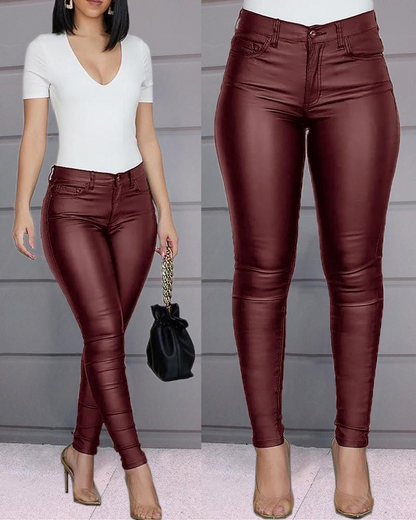 Dina – Dehnbare Lederhose