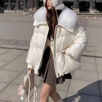 Victoria - trendige Windjacke mit Daunen und Pelzkragen für Frauen