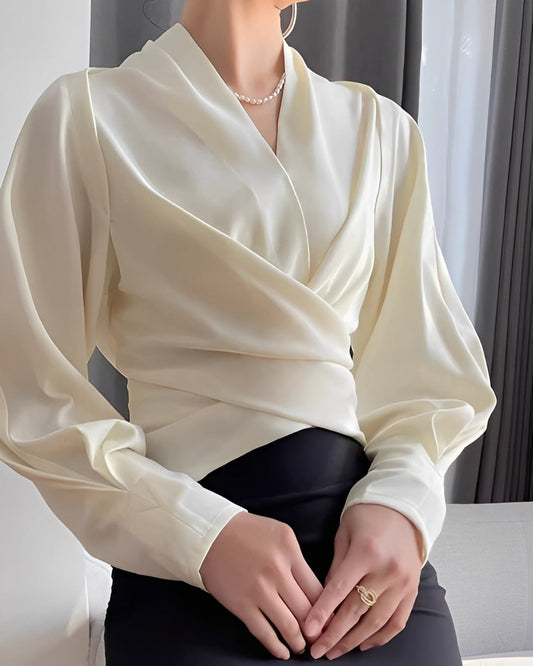 Annora - Elegante Damenbluse aus glänzendem Satin mit langen Ärmeln