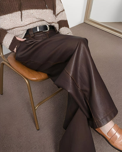 Lora - Klassische Damenhose mit hohem Bund aus Kunstleder