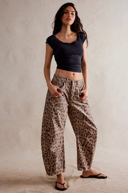 Adrienne - Klassische, weit geschnittene Barrel-Jeans für Damen