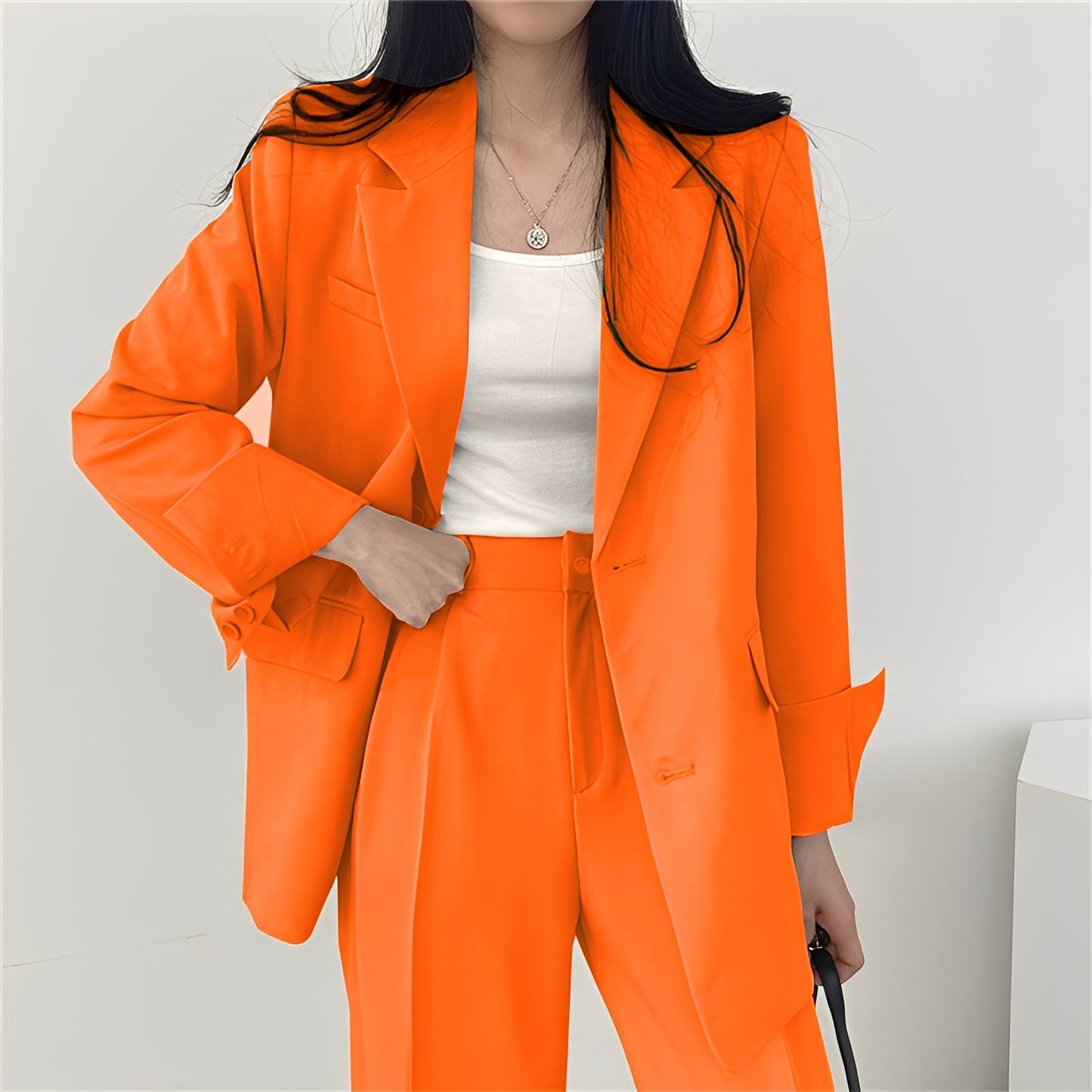 Alethea - Stilvolles Set mit lockerer Jacke und Hose für Frauen