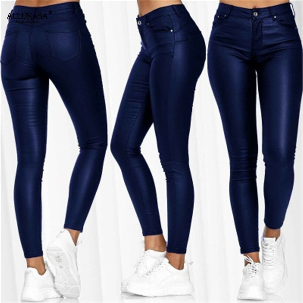Dina – Dehnbare Lederhose
