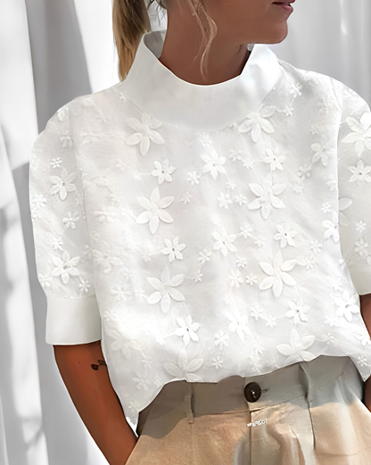 Julia - Trendige Bluse mit Stickerei und Stehkragen für Frauen