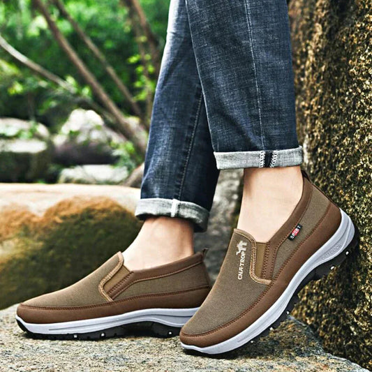 Bruce - Komfortable Mesh-Schuhe für Herren-Ausflüge