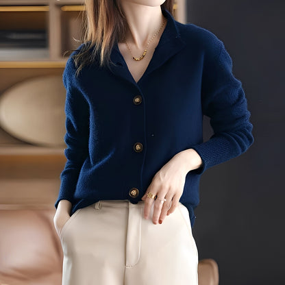 Adalynn - Modische, legere Damenstrickjacke mit Knöpfen
