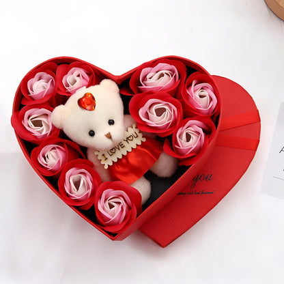 Heartley - Rosenbär als Geschenk in Herzform für den Valentinstag