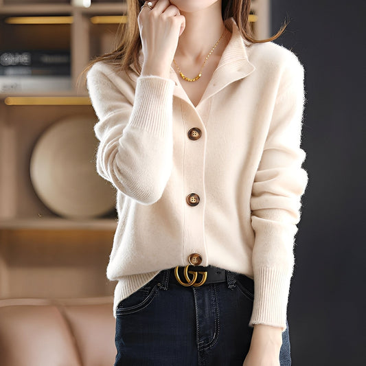 Adalynn - Modische, legere Damenstrickjacke mit Knöpfen