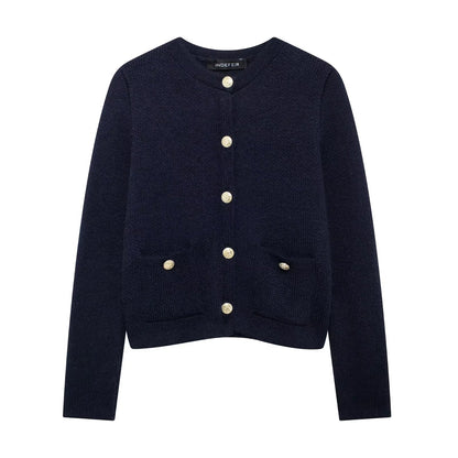 Zinnia - Bequeme Strickjacke mit goldenen Knöpfen für Frauen